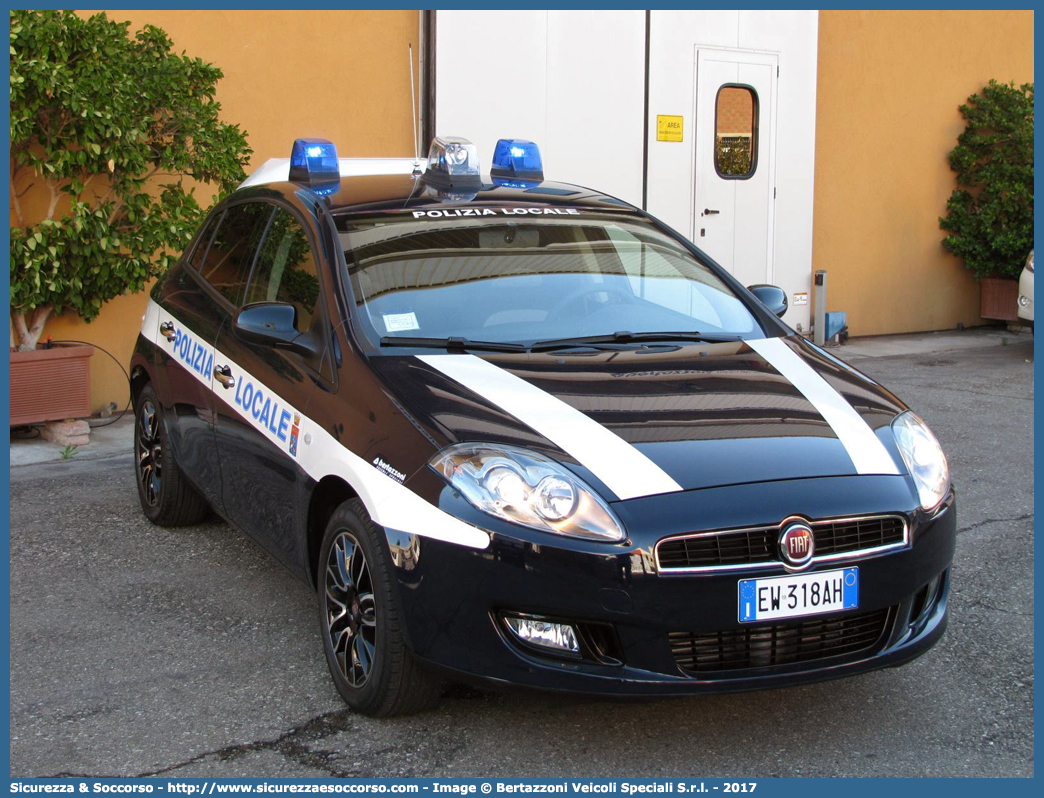 -
Polizia Locale
Comune di Taranto
Fiat Nuova Bravo
Allestitore Bertazzoni S.r.l.
Parole chiave: PL;P.L.;PM;P.M.;Polizia;Locale;Municipale;Taranto;Fiat;Nuova Bravo;Bertazzoni