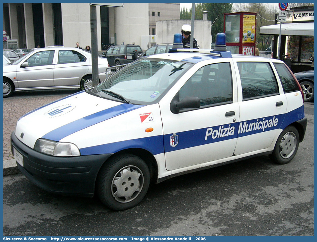 -
Polizia Municipale
Comune di Bologna
Fiat Punto I serie
Parole chiave: Polizia;Municipale;Locale;Bologna;Fiat;Punto