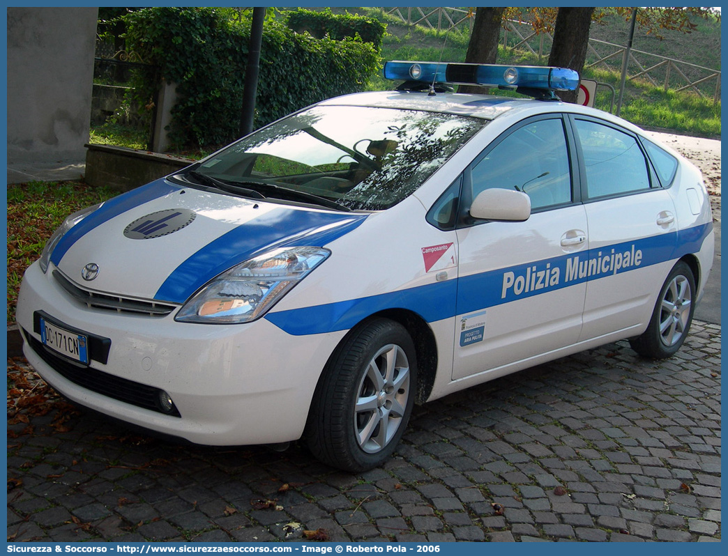 -
Polizia Municipale
Comune di Camposanto
Toyota Prius II serie
Allestitore Ciabilli S.r.l.
Parole chiave: Polizia;Locale;Municipale;Camposanto;Toyota;Prius;Ciabilli