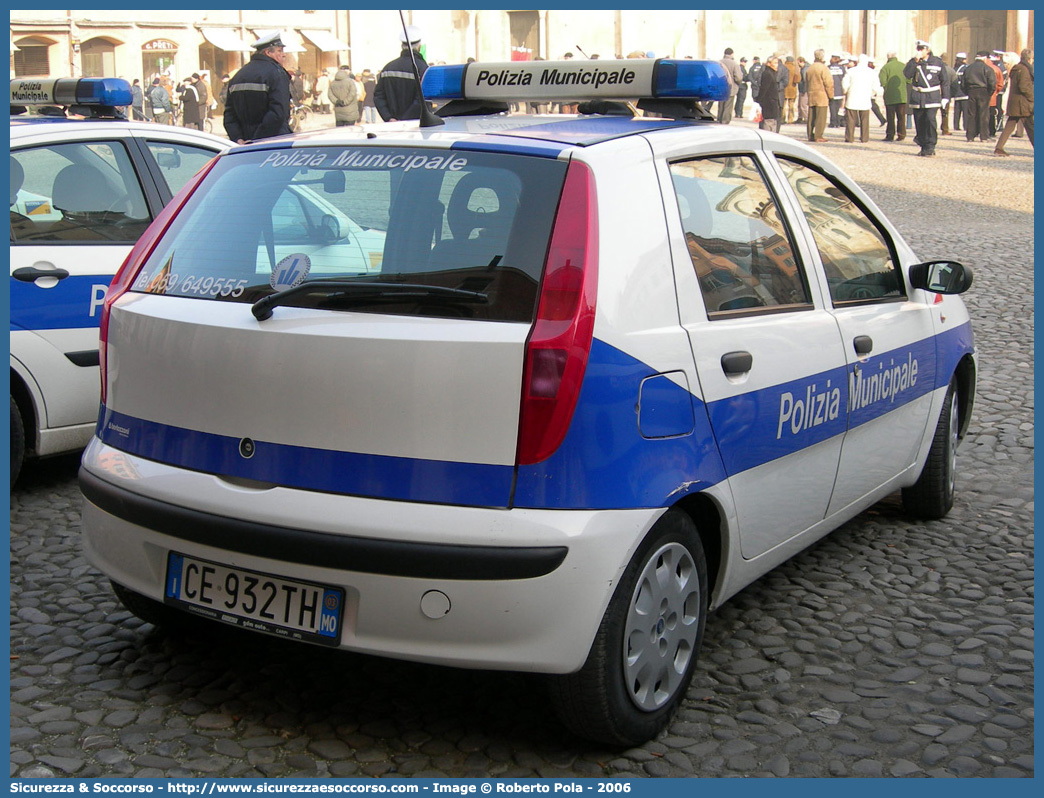 -
Polizia Municipale
Comune di Carpi
Fiat Punto II serie
Allestitore Bertazzoni S.r.l.
Parole chiave: Polizia;Locale;Municipale;Carpi;Fiat;Punto;Bertazzoni