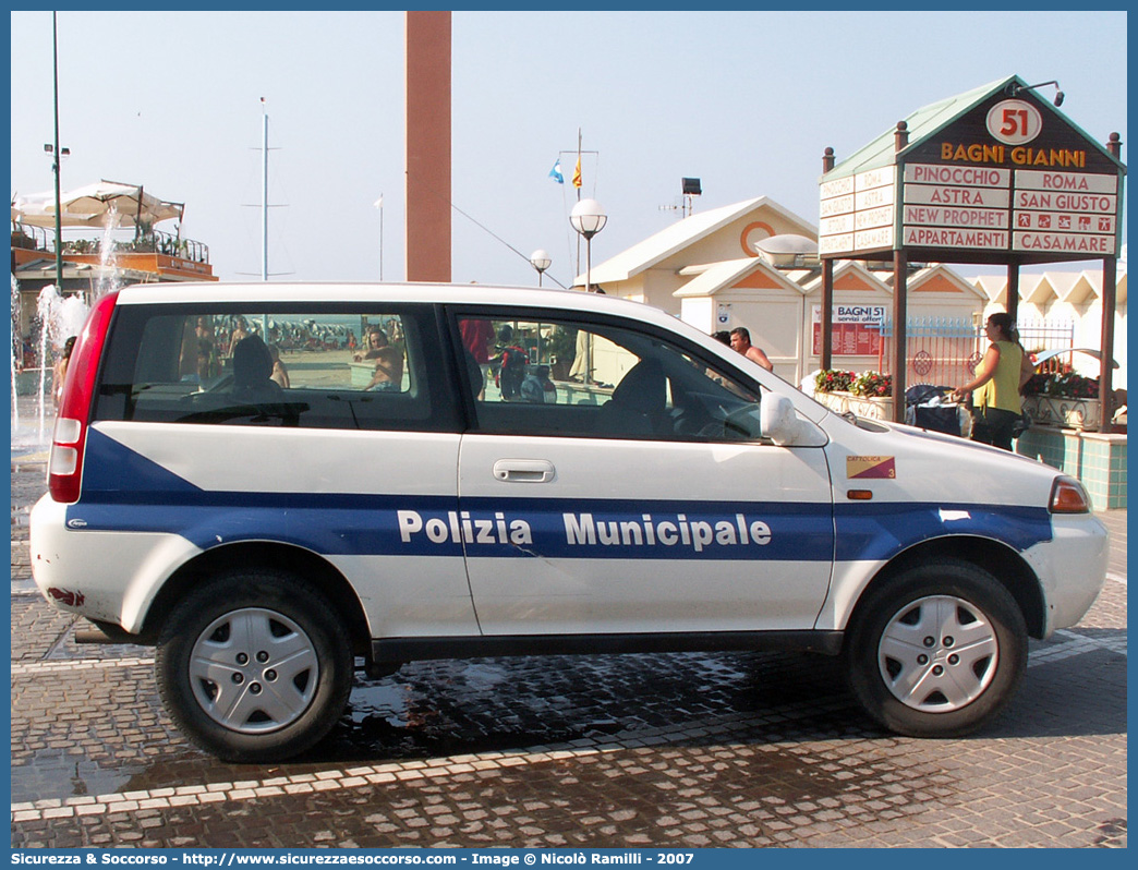 -
Polizia Municipale
Comune di Cattolica
Honda HR-V I serie
Parole chiave: Polizia;Locale;Municipale;Cattolica;Honda;HRV;HR-V;H-RV