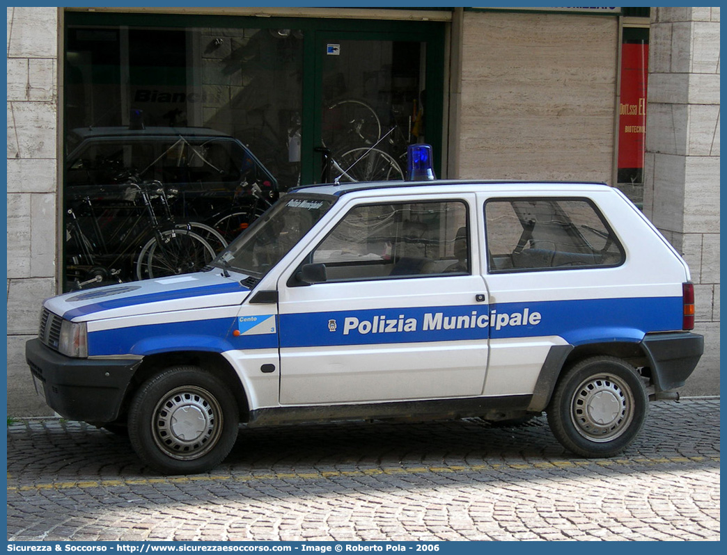 -
Polizia Municipale
Comune di Cento
Fiat Panda II serie
Parole chiave: Polizia;Municipale;Locale;Cento;Fiat;Panda