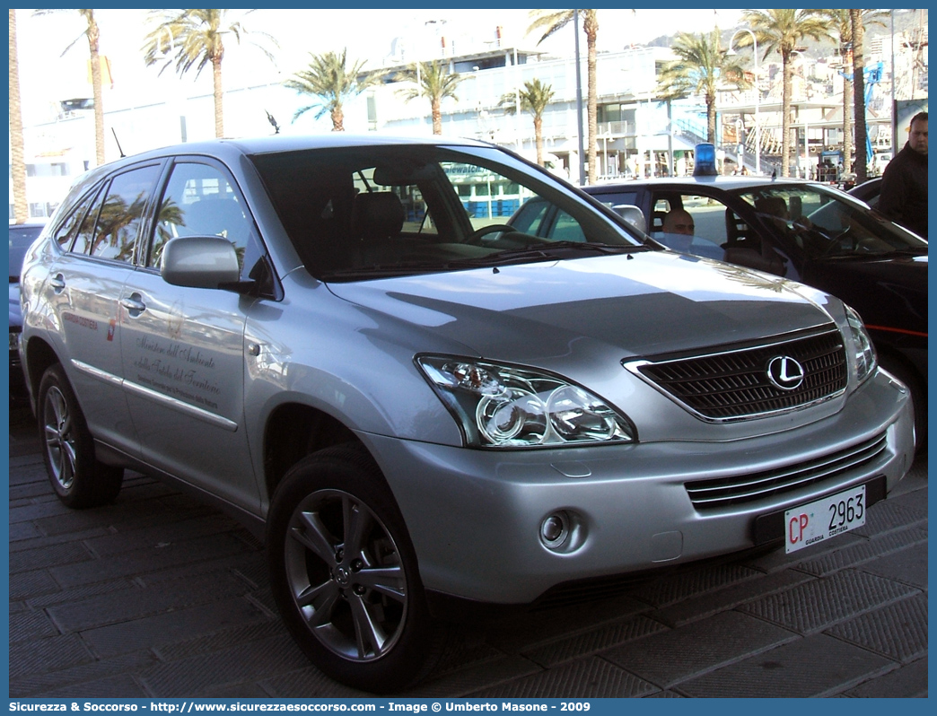 CP 2963
Corpo delle Capitanerie di Porto
Guardia Costiera
Lexus RX 400h
Parole chiave: CP;C.P.;GC;G.C.;Capitaneria;Capitanerie;di;Porto;Guardia;Costiera;Lexus;RX400h;RX 400h