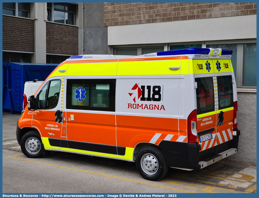 RMG 09
118 Romagna Soccorso
Peugeot Boxer III serie restyling
Allestitore Safety Car S.r.l.
Parole chiave: 118;Romagna;Soccorso;Ambulanza;Autoambulanza;Peugeot;Boxer;Safety Car;Orion