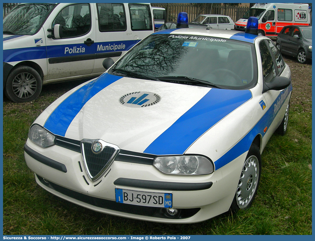 -
Polizia Municipale
Comune di San Felice sul Panaro
Alfa Romeo 156 I serie
Parole chiave: Polizia;Locale;Municipale;San Felice sul Panaro;Alfa Romeo;156