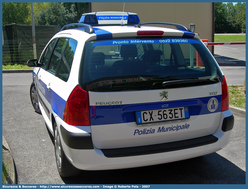 -
Polizia Municipale
Servizio Associato Bassa Reggiana
Peugeot 307 Station Wagon II serie
Allestitore Olmedo S.p.A.
Parole chiave: Polizia;Locale;Municipale;Bassa Reggiana;Bagnolo in Piano;Gualtieri;Luzzara;Novellara;Reggiolo;Peugeot;307;Station Wagon;SW;S.W.;Olmedo