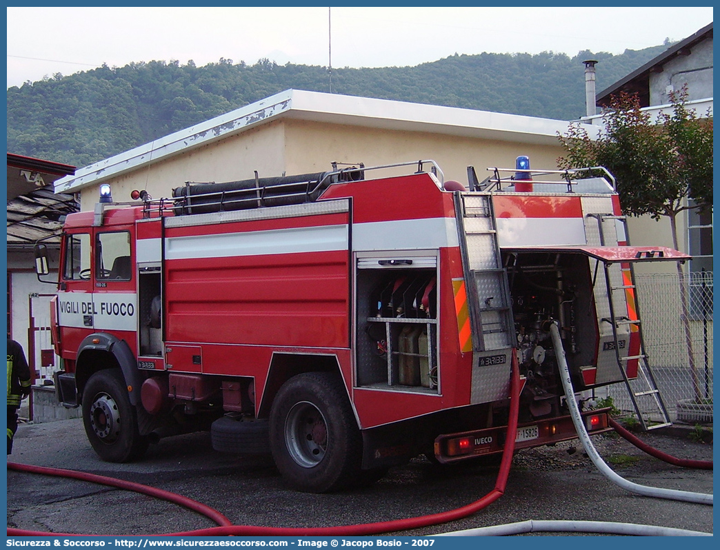 VF 15826
Corpo Nazionale Vigili del Fuoco
Iveco 190-26
Allestitore Baribbi S.p.A.
Parole chiave: Corpo;Nazionale;Vigili del Fuoco;Vigili;Fuoco;ABP;A.B.P.;AutoBottePompa;AutoBotte;Fiat;Iveco;190-26;190 - 26;Baribbi