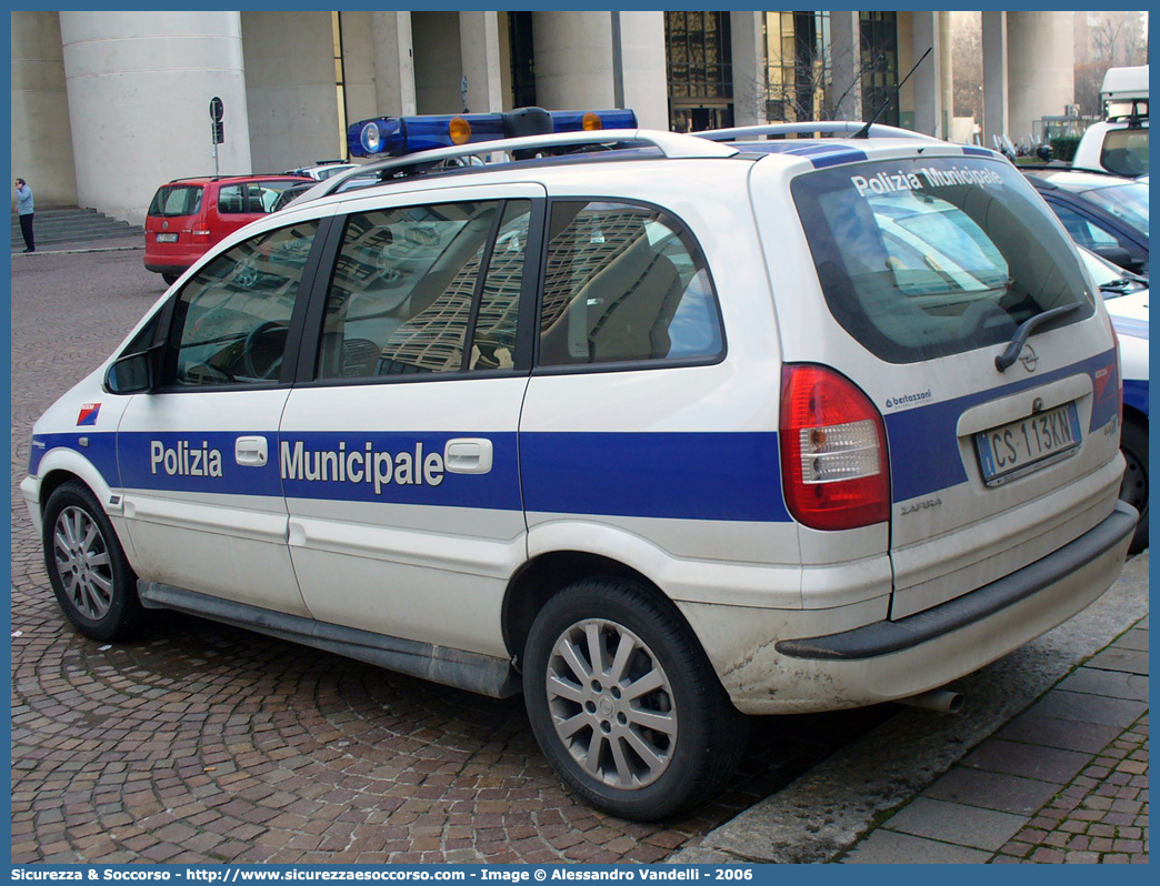 -
Polizia Municipale
Comune di Medicina
Opel Zafira I serie
Allestitore Bertazzoni S.r.l.
Parole chiave: Polizia;Locale;Municipale;Medicina;Opel;Zafira;Bertazzoni