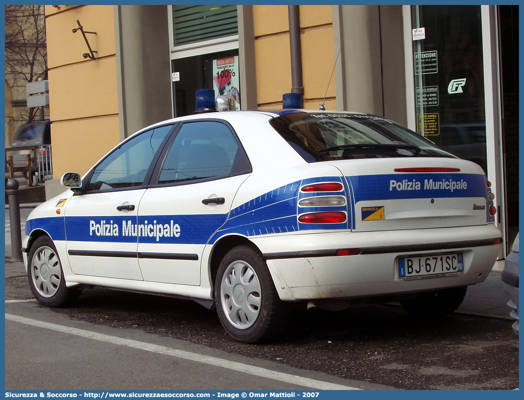 -
Polizia Municipale
Comune di Mirandola
Fiat Brava
Parole chiave: Polizia;Locale;Municipale;Mirandola;Fiat;Brava