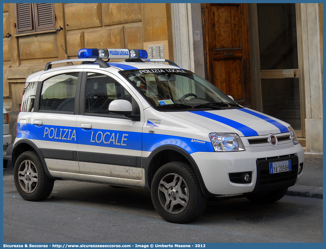 Polizia Locale YA209AH
Polizia Locale
Comune di Leivi
Fiat Nuova Panda 4x4 I serie
Allestitore Bertazzoni S.r.l.
Parole chiave: Polizia;Locale;Municipale;Leivi;Fiat;Nuova Panda;Bertazzoni;YA209AH;YA 209 AH