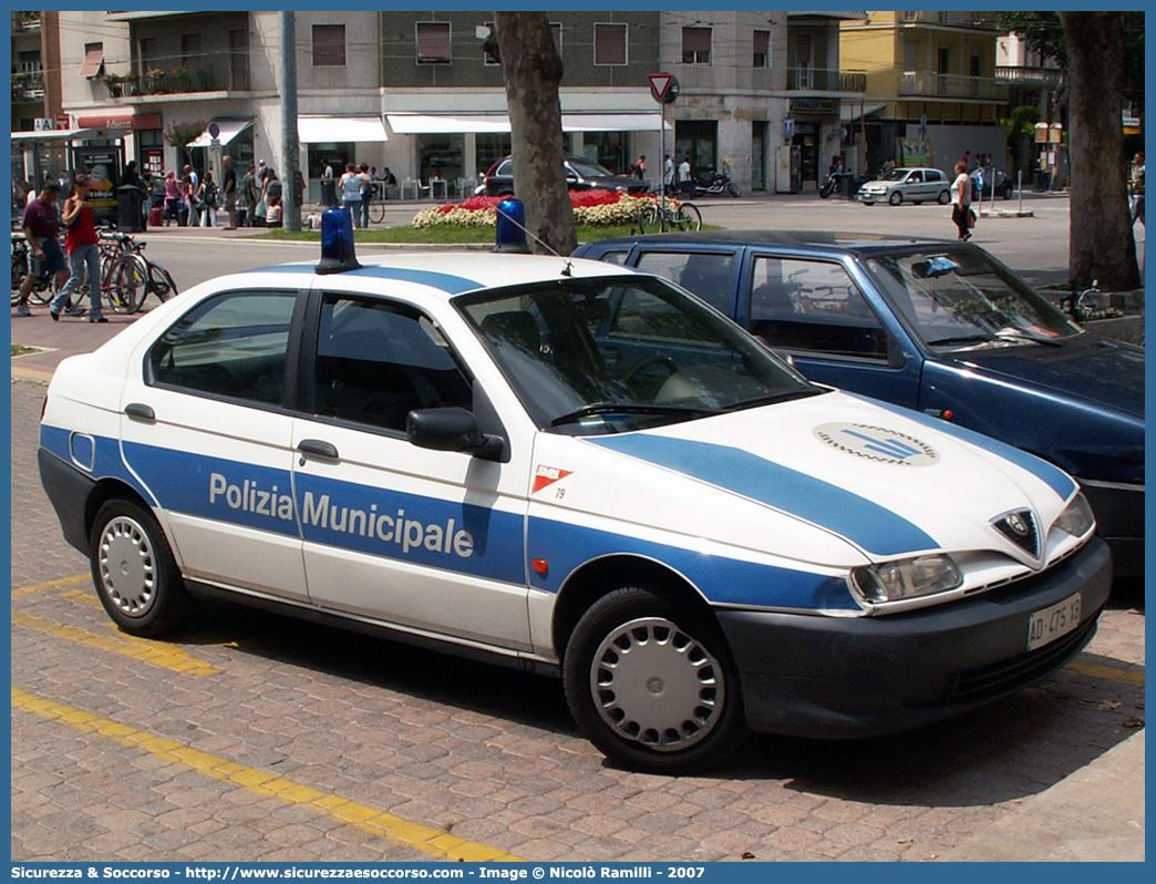 -
Polizia Municipale
Comune di Rimini
Alfa Romeo 146
Parole chiave: Polizia;Locale;Municipale;Rimini;Alfa Romeo;146