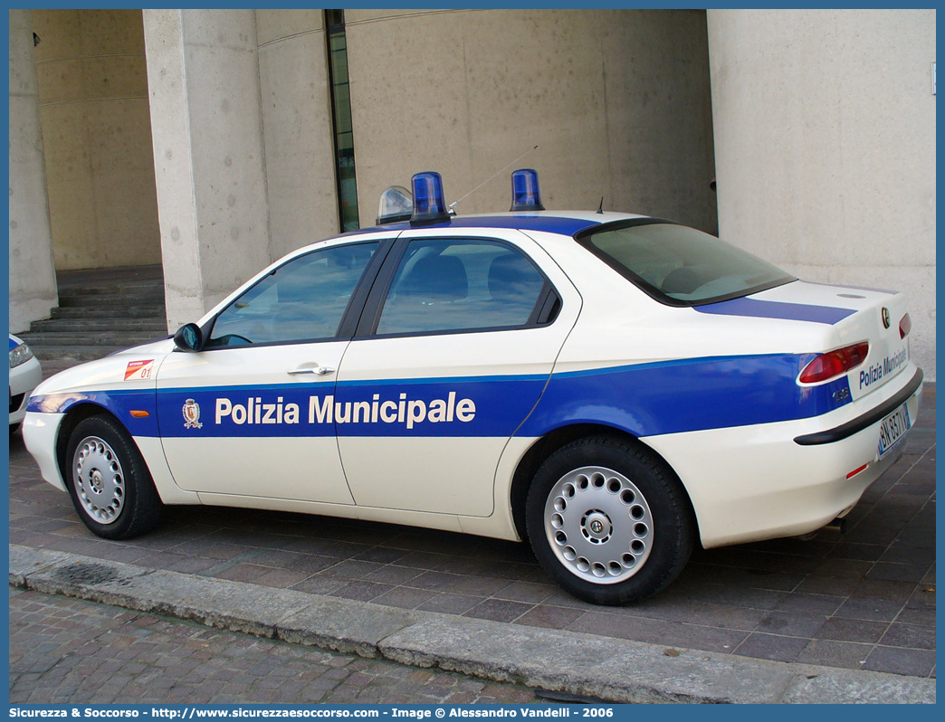 -
Polizia Municipale
Comune di Rottofreno
Alfa Romeo 156 I serie
Parole chiave: Polizia;Locale;Municipale;Rottofreno;Alfa Romeo;156