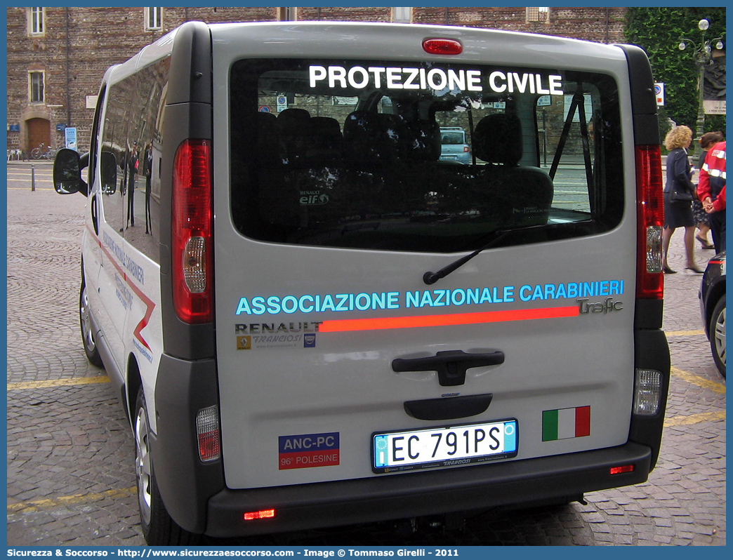 -
Associazione Nazionale Carabinieri
Badia Polesine
Renault Trafic III serie restyling
Parole chiave: Associazione;Nazionale;Carabinieri;ANC;A.N.C.;Badia Polesine;Renault;Trafic