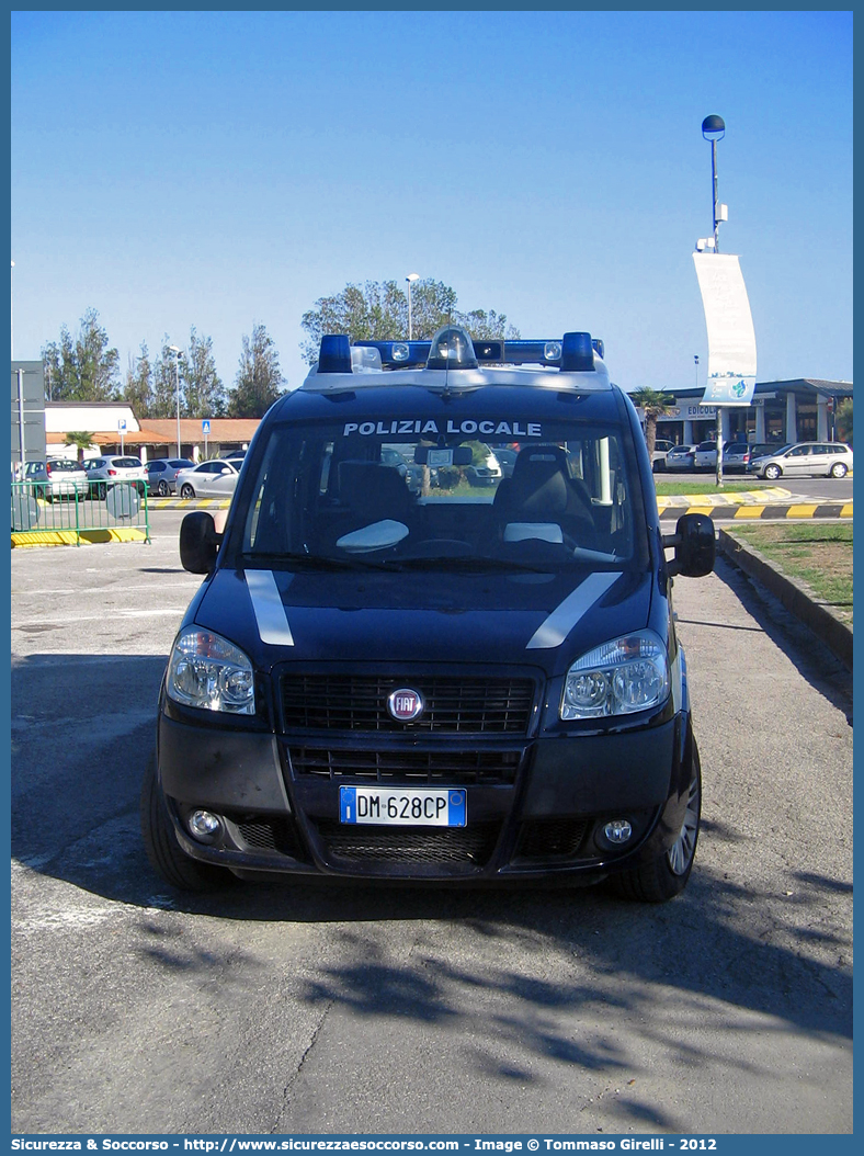 -
Polizia Locale
Comune di Rosolina
Fiat Doblò I serie restyling
Parole chiave: PL;P.L.;PM;P.M.;Polizia;Locale;Municipale;Rosolina;Fiat;Doblo;Doblò