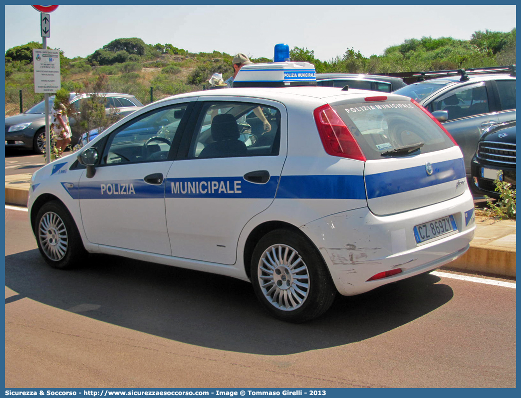 -
Polizia Municipale
Comune di Santa Teresa Gallura
Fiat Grande Punto
Parole chiave: PL;PM;P.L.;P.M.;Polizia;Locale;Municipale;Santa Teresa Gallura;Fiat;Grande Punto