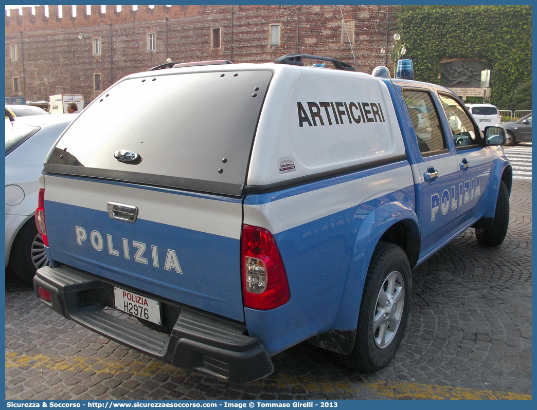 Polizia H2976
Polizia di Stato
Artificieri Antisabotaggio
Isuzu D-Max I serie I restyling
Parole chiave: PS;P.S.;Polizia;di;Stato;Artificieri;Antisabotaggio;Isuzu;D-Max;D - Max;DMax;Maritan;Alberto