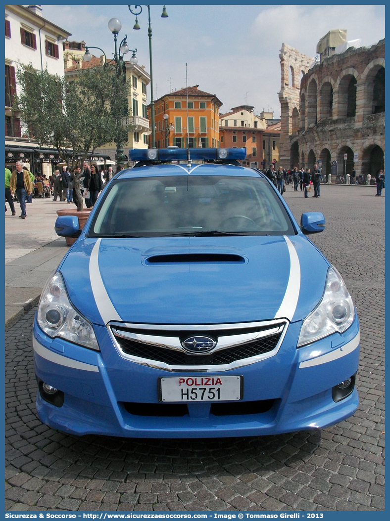 Polizia H5751
Polizia di Stato
Polizia Stradale
Autostrada Bs/Vr/Vi/Pd S.p.A.
Subaru Legacy Station Wagon
V serie
Allestitore Bertazzoni S.r.l.
Parole chiave: PS;P.S.;Polizia di Stato;Polizia Stradale;Autostrada;Autostradale;Subaru;Legacy;AWD;Station;Wagon;SW;S.W.;Bertazzoni;H5751;H 5751