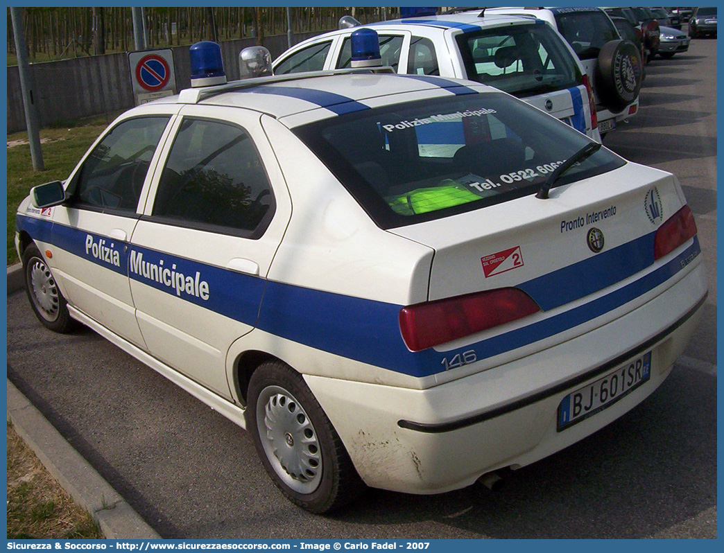 -
Polizia Municipale
Comune di Vezzano sul Crostolo
Alfa Romeo 146
Parole chiave: Polizia;Locale;Municipale;Vezzano sul Crostolo;Alfa Romeo;146