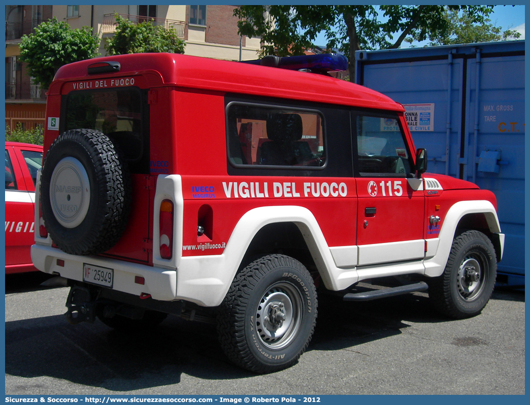 VF 25949
Corpo Nazionale Vigili del Fuoco
Iveco Massif
Parole chiave: VVF;V.V.F.;Corpo;Nazionale;Vigili;del;Fuoco;Iveco;Massif