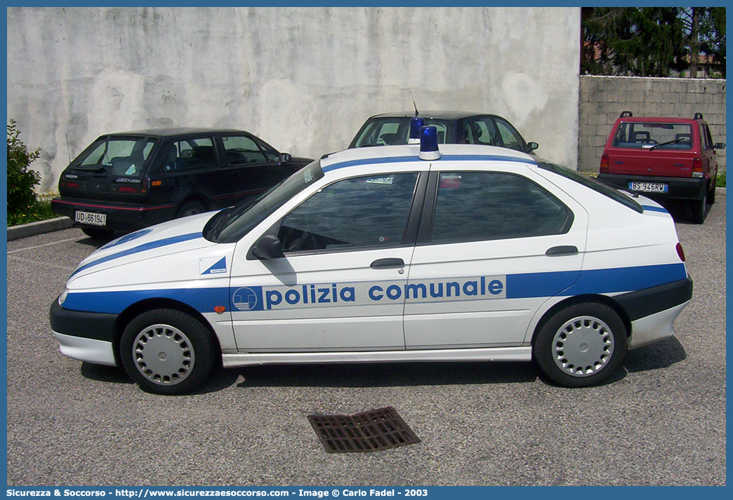 -
Polizia Comunale
Comune di Campoformido
Alfa Romeo 146
Parole chiave: Polizia;Locale;Comunale;Municipale;Campoformido;Alfa;Romeo;146