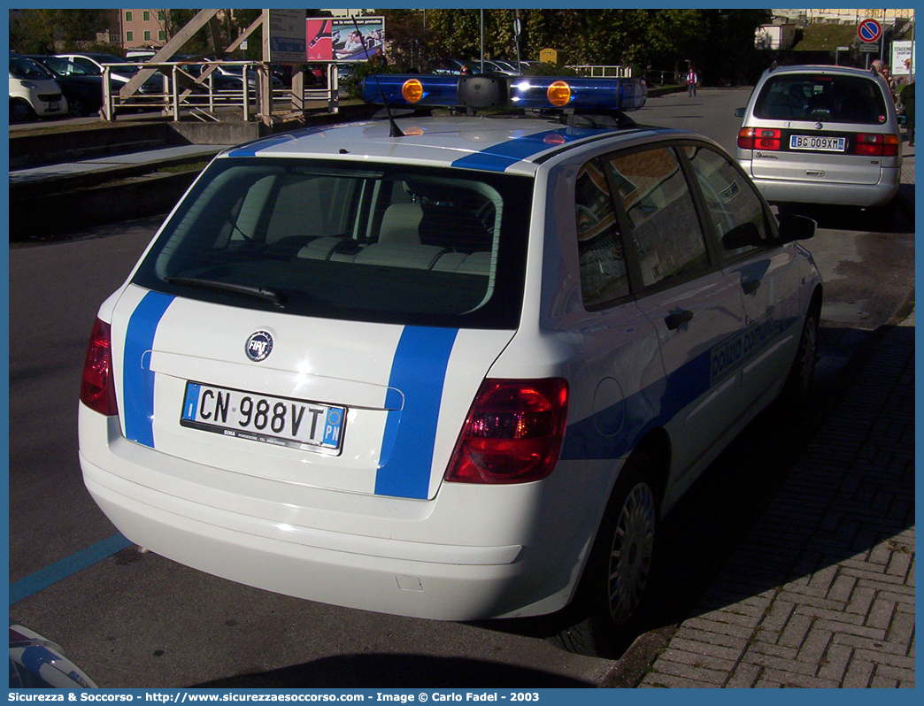 -
Polizia Comunale
Comune di Fiume Veneto
Fiat Stilo II serie
Parole chiave: Polizia;Locale;Comunale;Municipale;Fiume;Veneto;Fiat;Stilo