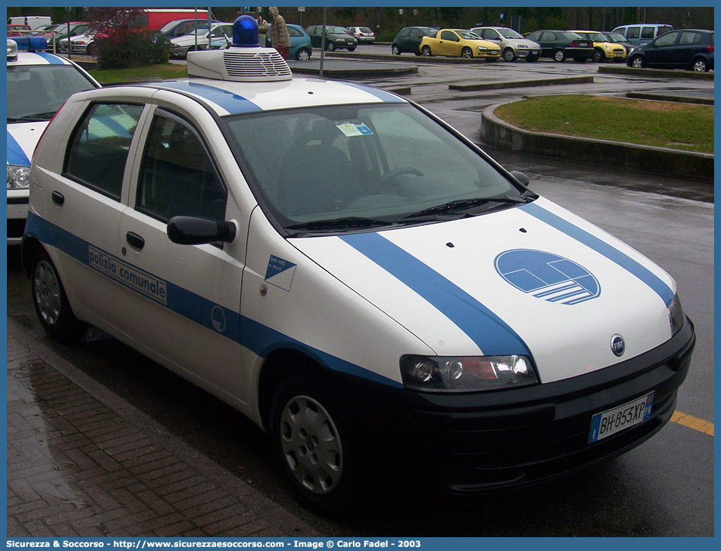 -
Polizia Comunale
Comune di San Vito al Tagliamento
Fiat Punto II serie
Parole chiave: Polizia;Locale;Comunale;Municipale;San;Vito;Tagliamento;Fiat;Punto