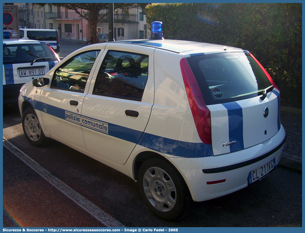 -
Polizia Comunale
Comune di Vivaro
Fiat Punto III serie
Parole chiave: Polizia;Locale;Comunale;Municipale;Vivaro;Fiat;Punto