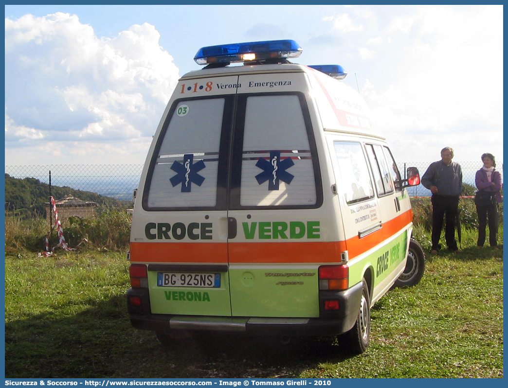 03
Croce Verde Verona
Volkswagen Transporter T4
Sezione Lessinia
Parole chiave: Croce Verde;CV;C.V.;Verona;Pubblica;Assistenza;Ambulanza;Volkswagen;Transporter T4;03;lessinia