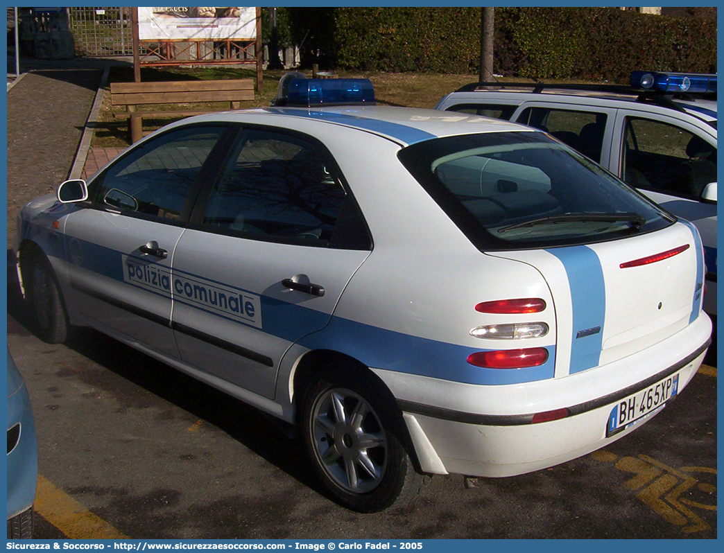 -
Polizia Comunale
Comune di Cordenons
Fiat Brava
Parole chiave: Polizia;Locale;Comunale;Municipale;Cordenons;Fiat;Brava