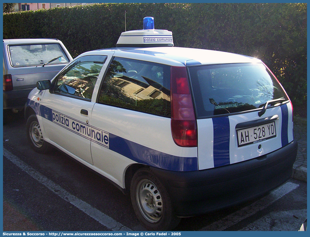 -
Polizia Comunale
Comune di Polcenigo
Fiat Punto I serie
Parole chiave: Polizia;Locale;Comunale;Municipale;Polcenigo;Fiat;Punto