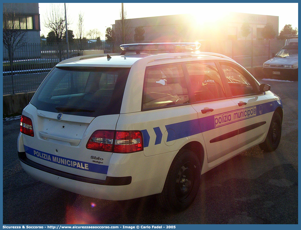 -
Polizia Comunale
Comune di Chions
Fiat Stilo Multiwagon I serie
Parole chiave: Polizia;Locale;Comunale;Municipale;Chions;Fiat;Stilo;Multiwagon