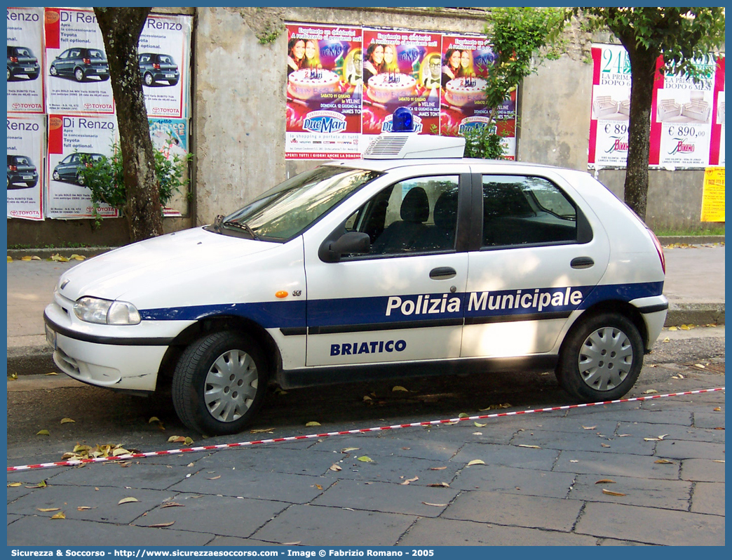 -
Polizia Municipale
Comune di Briatico
Fiat Palio I serie
Parole chiave: Polizia;Locale;Municipale;Briatico;Fiat;Palio