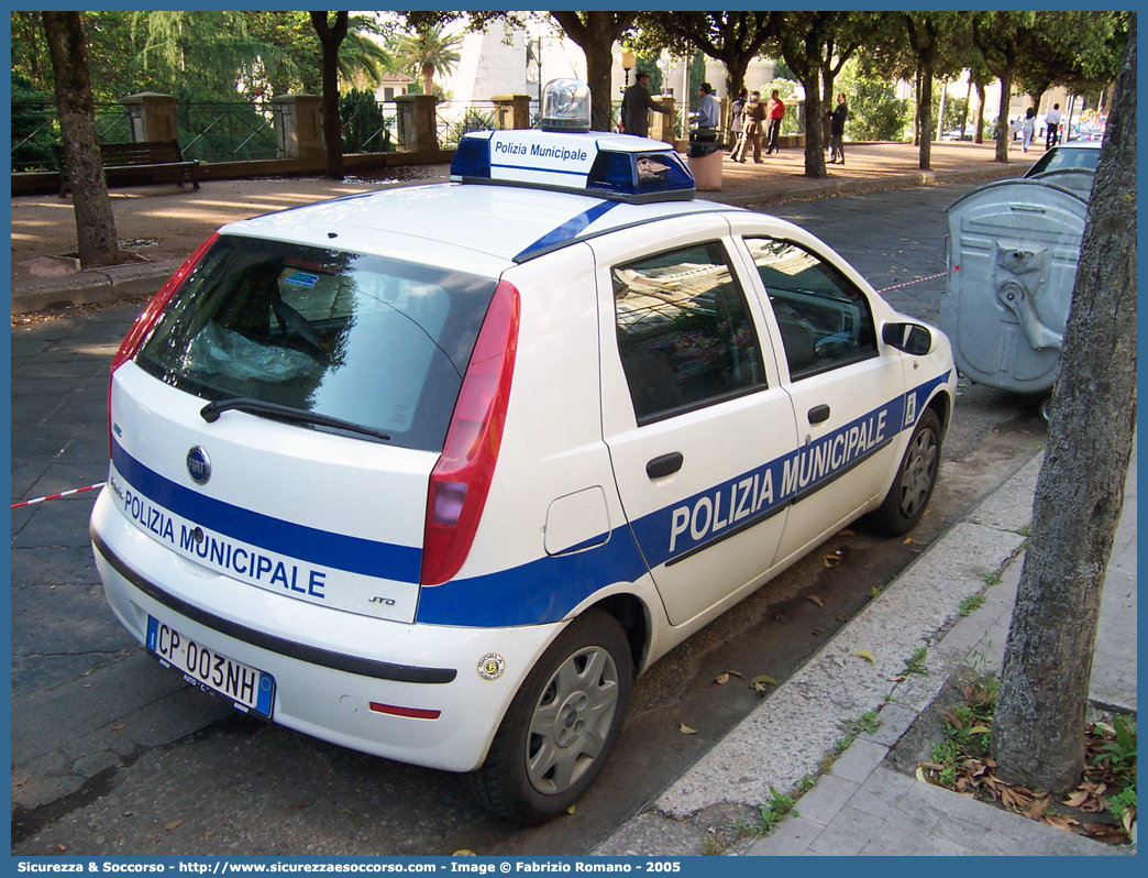 -
Polizia Municipale
Comune di Fabrizia
Fiat Punto III serie
Parole chiave: Polizia;Locale;Municipale;Fabrizia;Fiat;Punto