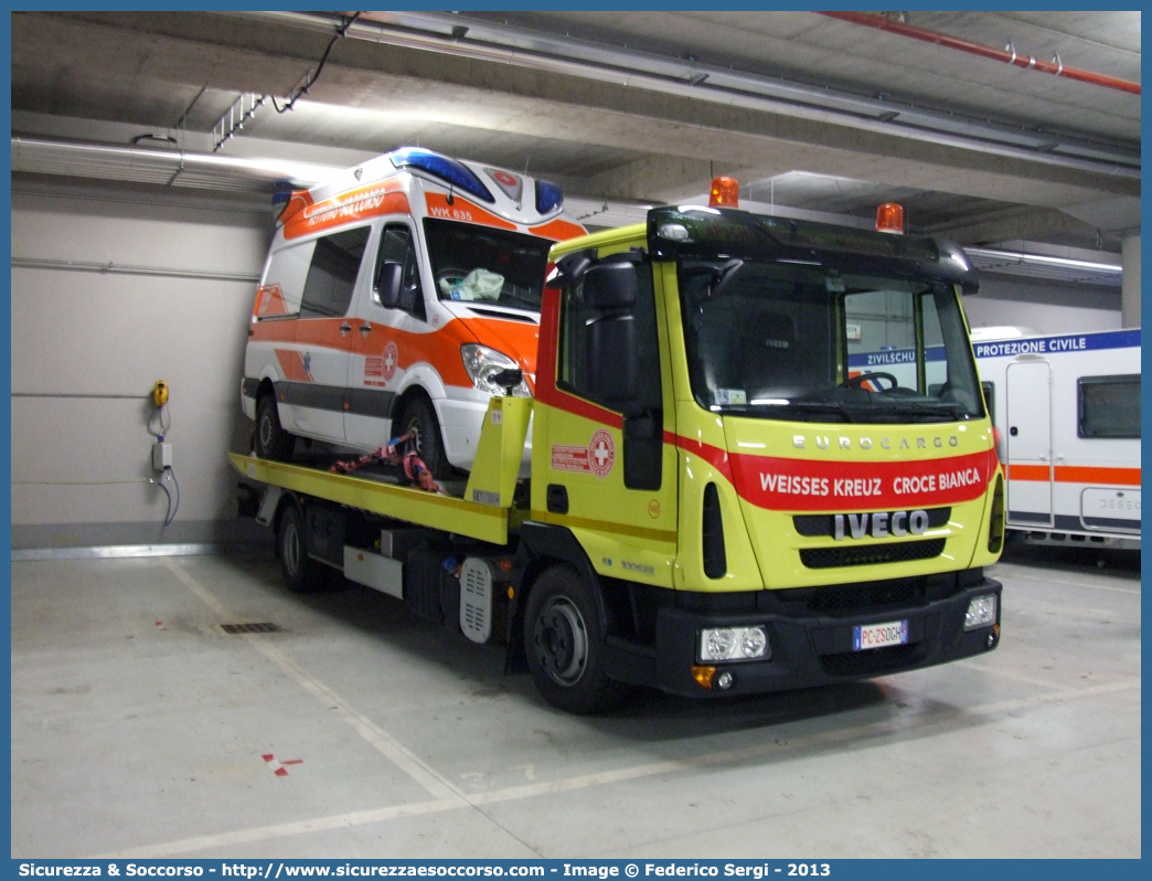 1493
Croce Bianca - Weisses Kreuz
Sezione Bolzano - Sektion Bozen
Iveco EuroCargo 100E22 III serie
Parole chiave: Croce Bianca;Weisses Kreuz;WK;Sezione;Bolzano;Sektion;Bozen;Iveco;EuroCargo;100E22