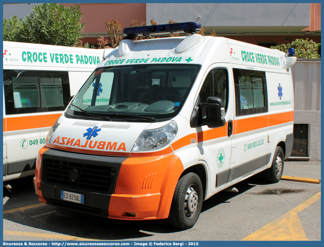 170
Pia Opera Croce Verde Padova
Fiat Ducato III serie
Allestitore Alea Italia S.r.l.
Parole chiave: Pia;Opera;Croce;Verde;Padova;Ambulanza;Fiat;Ducato;X250;Alea