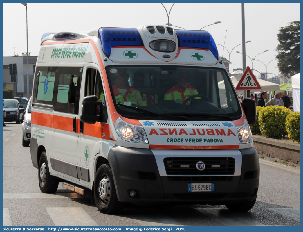 183
Pia Opera Croce Verde Padova
Fiat Ducato III serie
Allestitore Aricar S.p.A.
Parole chiave: Pia;Opera;Croce;Verde;Padova;Ambulanza;Fiat;Ducato;X250;Aricar