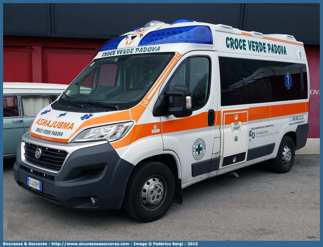 190
Pia Opera Croce Verde Padova
Fiat Ducato III serie restyling
Allestitore Ambitalia S.p.A.
Parole chiave: Pia;Opera;Croce;Verde;Padova;Ambulanza;Fiat;Ducato;X290;Ambitalia