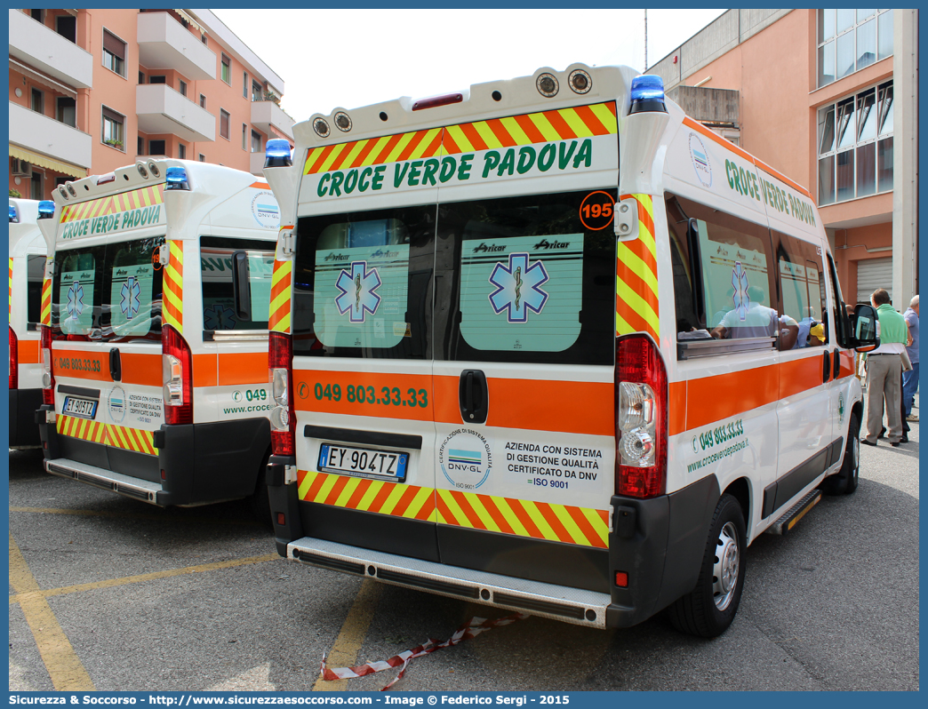 195
P.O. Croce Verde Padova
Peugeot Boxer III serie
Allestitore Aricar S.p.A.
Parole chiave: CV;C.V.;Croce;Verde;Padova;Peugeot;Boxer;Aricar;Ambulanza