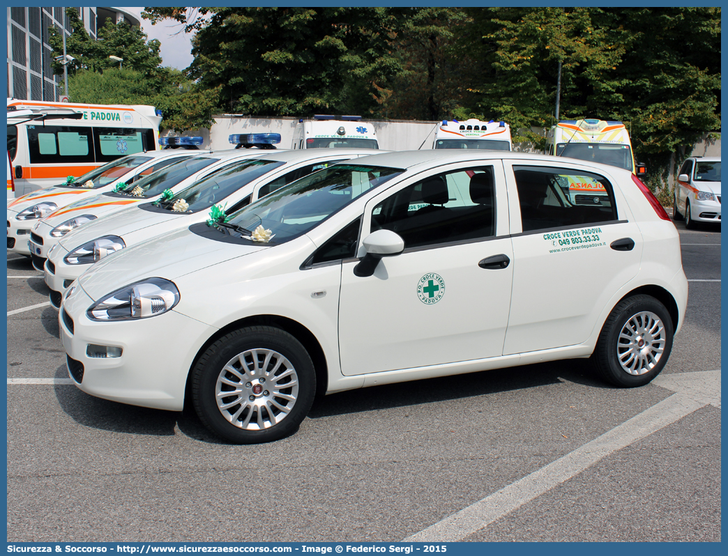 199
Pia Opera Croce Verde Padova
Fiat Punto IV serie
Parole chiave: Pia;Opera;Croce;Verde;Padova;Fiat;Punto