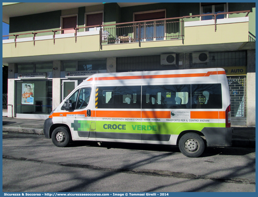 19
Croce Verde Verona
Fiat Ducato III serie
Parole chiave: Croce Verde;CV;C.V.;Verona;Pubblica;Assistenza;Fiat;Ducato;X250