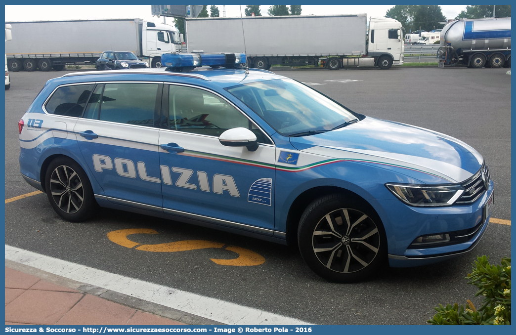 Polizia M1257
Polizia di Stato
Polizia Stradale
Società Autostrade
Torino Milano e Torino Piacenza S.p.A.
Volkswagen Passat Variant VI serie
Parole chiave: PS;P.S.;Polizia;di;Stato;Stradale;Autostradale;Società;Autostrade;Torino;Milano;Piacenza;SATAP;S.A.T.A.P.;Volkswagen;Passat