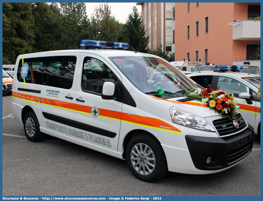 201
Pia Opera Croce Verde Padova
Fiat Scudo IV serie
Allestitore Bertazzoni S.r.l.
Parole chiave: Pia Opera;Croce Verde;Padova;Fiat;Scudo;Bertazzoni;Trasporto;Organi;Equipe;Espianti