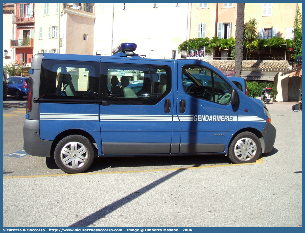 -
République Française
Gendarmerie
Renault Trafic III generation
Parole chiave: Repubblica;Francese;République;Française;Gendarmerie;Renault;Trafic