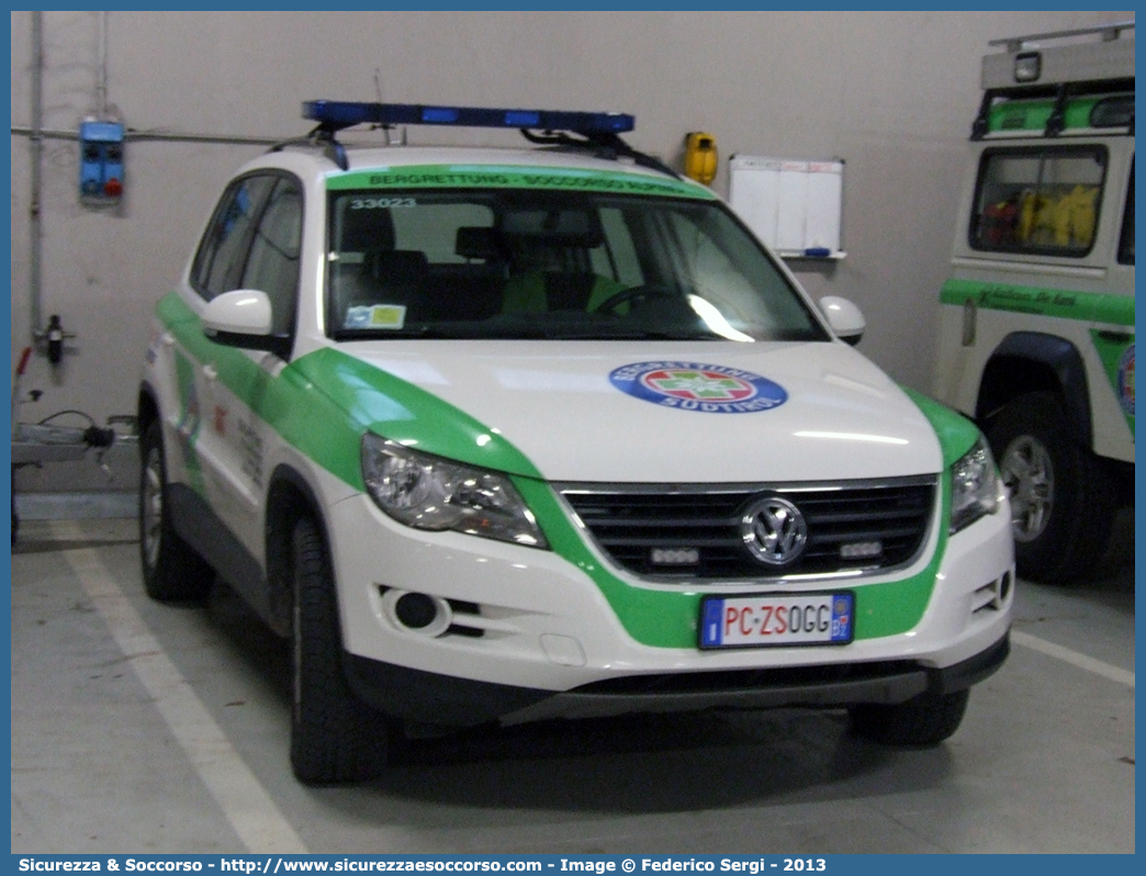 PC ZS0GG
Bergrettungsdienst 
im Alpenverein Südtirol
Bozen - Sarntal
Bolzano - Sarentino
Volkswagen Tiguan I serie
Parole chiave: AVS;A.V.S.;CNSAS;C.N.S.A.S.;Soccorso;Alpino;Spelelogico;Bergrettungsdienst;Alpenverein;Südtirol;Bolzano;Sarentino;Bozen;Sarntal;Volkswagen;Tiguan