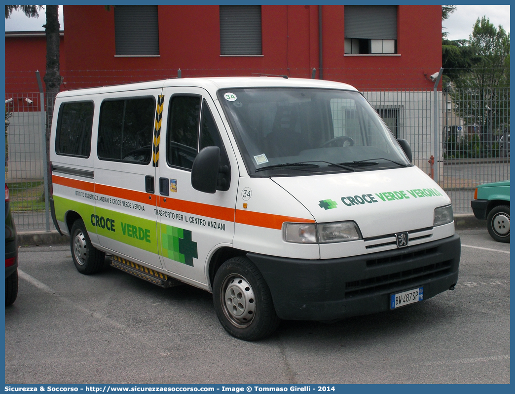 34
Croce Verde Verona
Peugeot Boxer II serie
Parole chiave: Croce Verde;CV;C.V.;Verona;Pubblica;Assistenza;Peugeot;Boxer