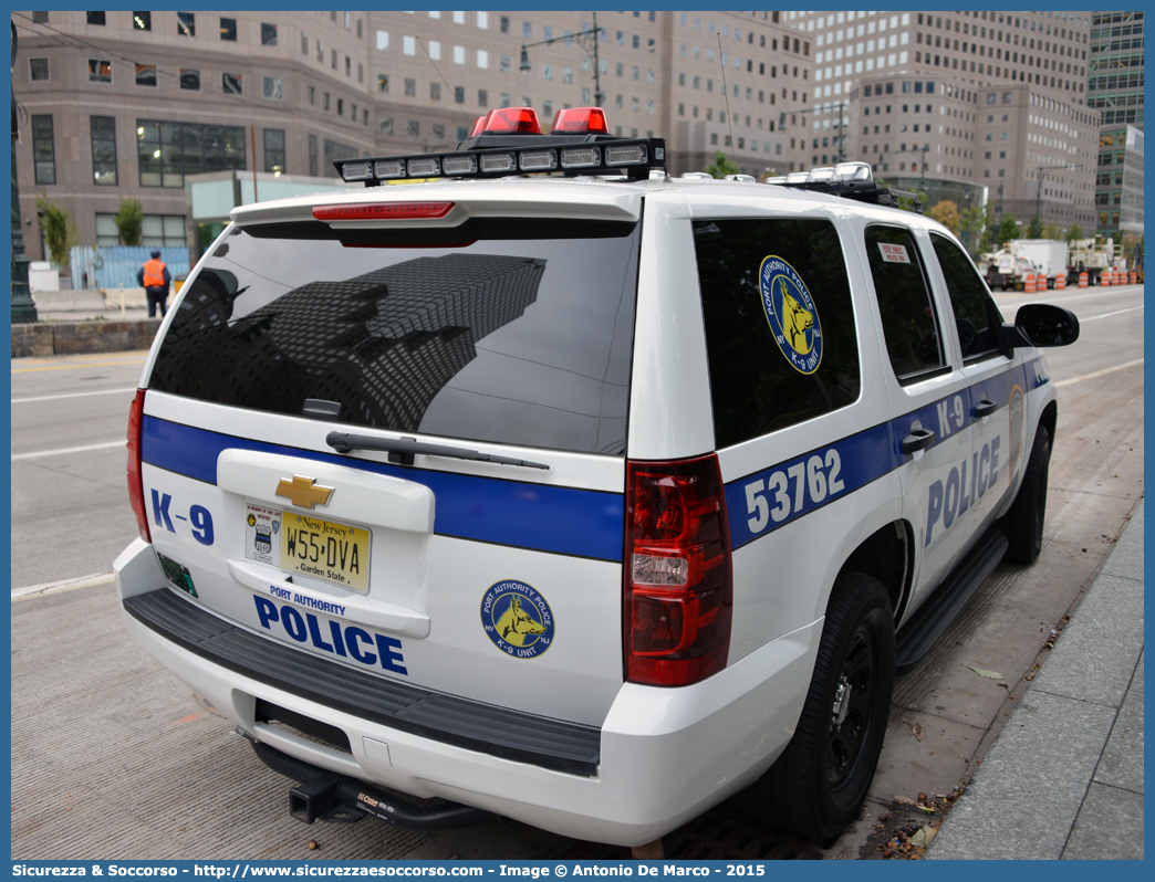 53762
United States of America
Port Authority of
New York and New Jersey Police
Chevrolet Suburban X generation
K 9 Unit
Parole chiave: USA;U.S.A.;United;States;of;America;Port;Authority;of;New;York;and;New;Jersey;Police;Chevrolet;Suburban;K9;K;9