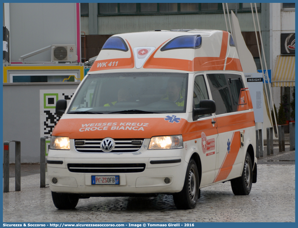 627 (WK 411)
Croce Bianca - Weisses Kreuz
Sezione di Bolzano - Sektion Bozen
Volkswagen Transporter T5 
Allestitore Ambulanz Mobile GmbH & Co. KG
Parole chiave: Croce Bianca;Weisses Kreuz;WK;Sezione;Bolzano;Sektion;Bozen;Volkswagen;Transporter;T5;Ambulanz Mobile