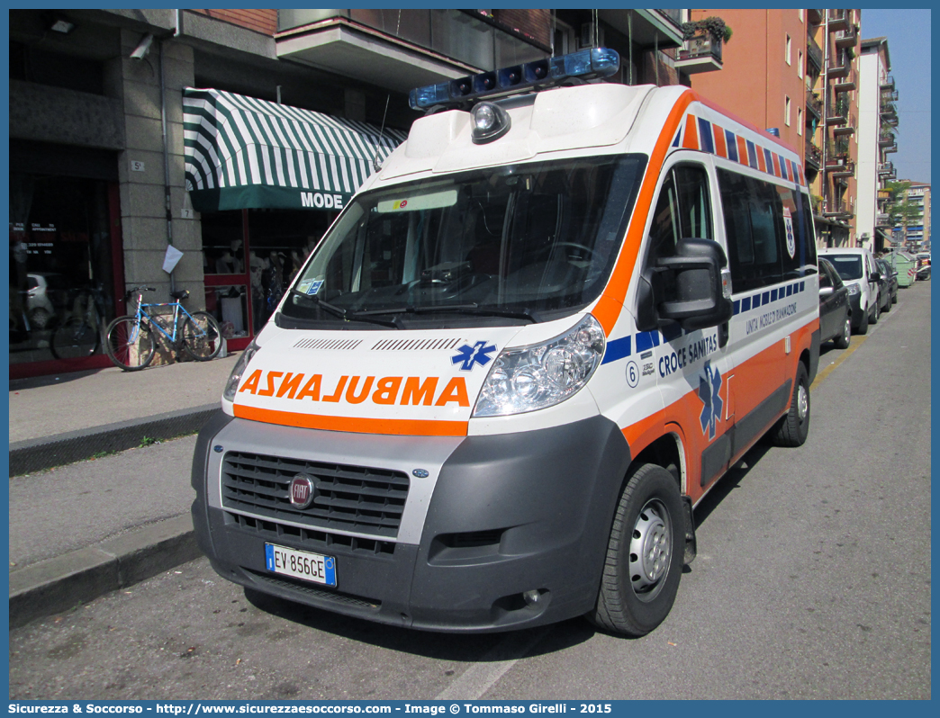 6
Croce Sanitas S.r.l.
Fiat Ducato III serie
Parole chiave: Croce;Sanitas;Fiat;Ducato;X250