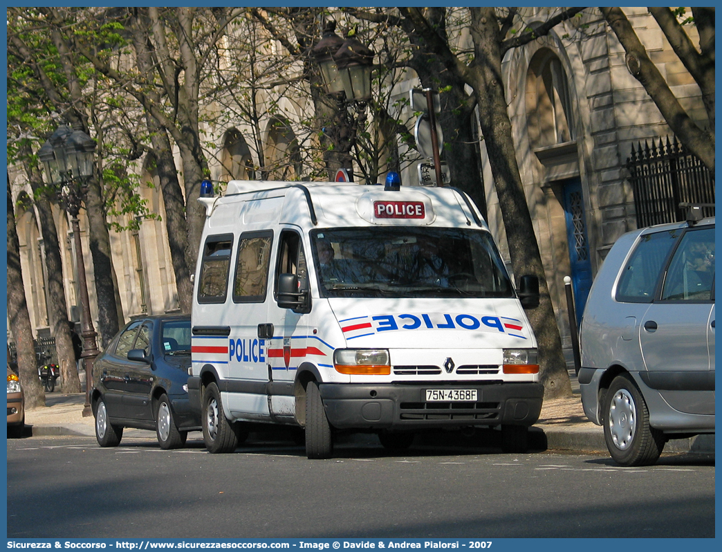 -
République Française
Police Nationale
Renault Master II generation
Parole chiave: Repubblica;Francese;République;Française;Police;Nationale;Polizia;Nazionale;Renault;Master