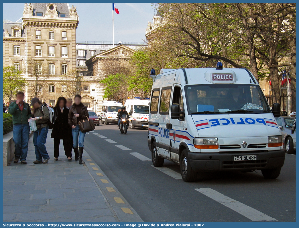 -
République Française
Police Nationale
Renault Master II generation
Parole chiave: Repubblica;Francese;République;Française;Police;Nationale;Polizia;Nazionale;Renault;Master